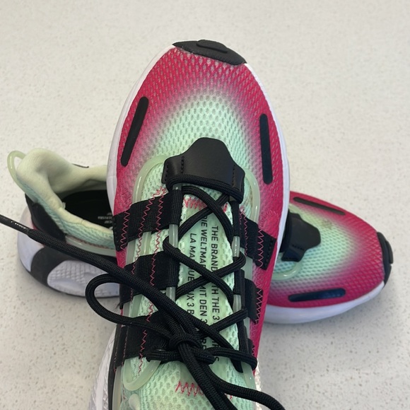 Adidas sneakers - Picture 3 of 7